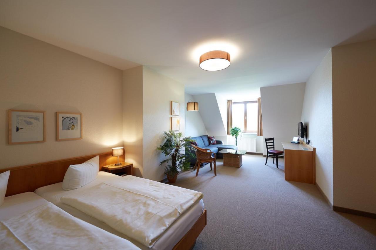 Hotel Garni "Zum Eichwerder" テンプリーン エクステリア 写真
