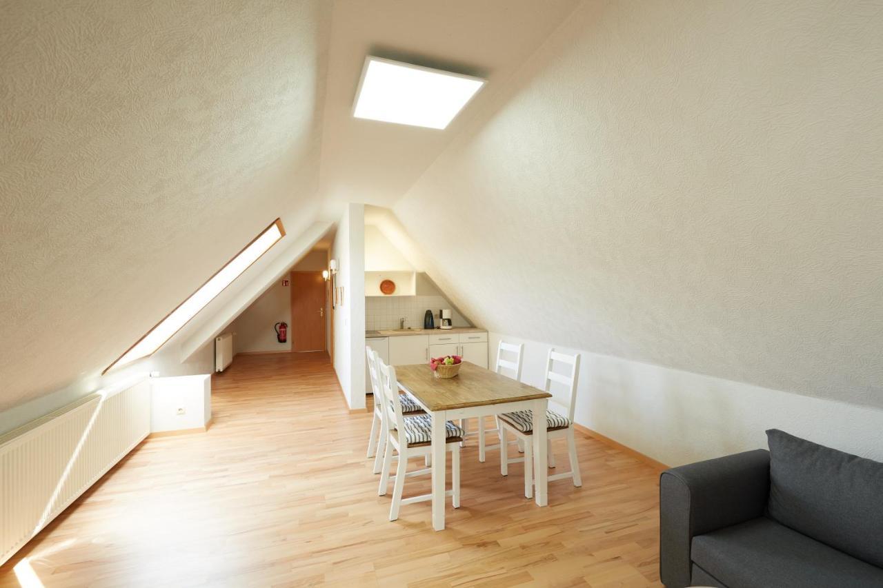 Hotel Garni "Zum Eichwerder" テンプリーン エクステリア 写真