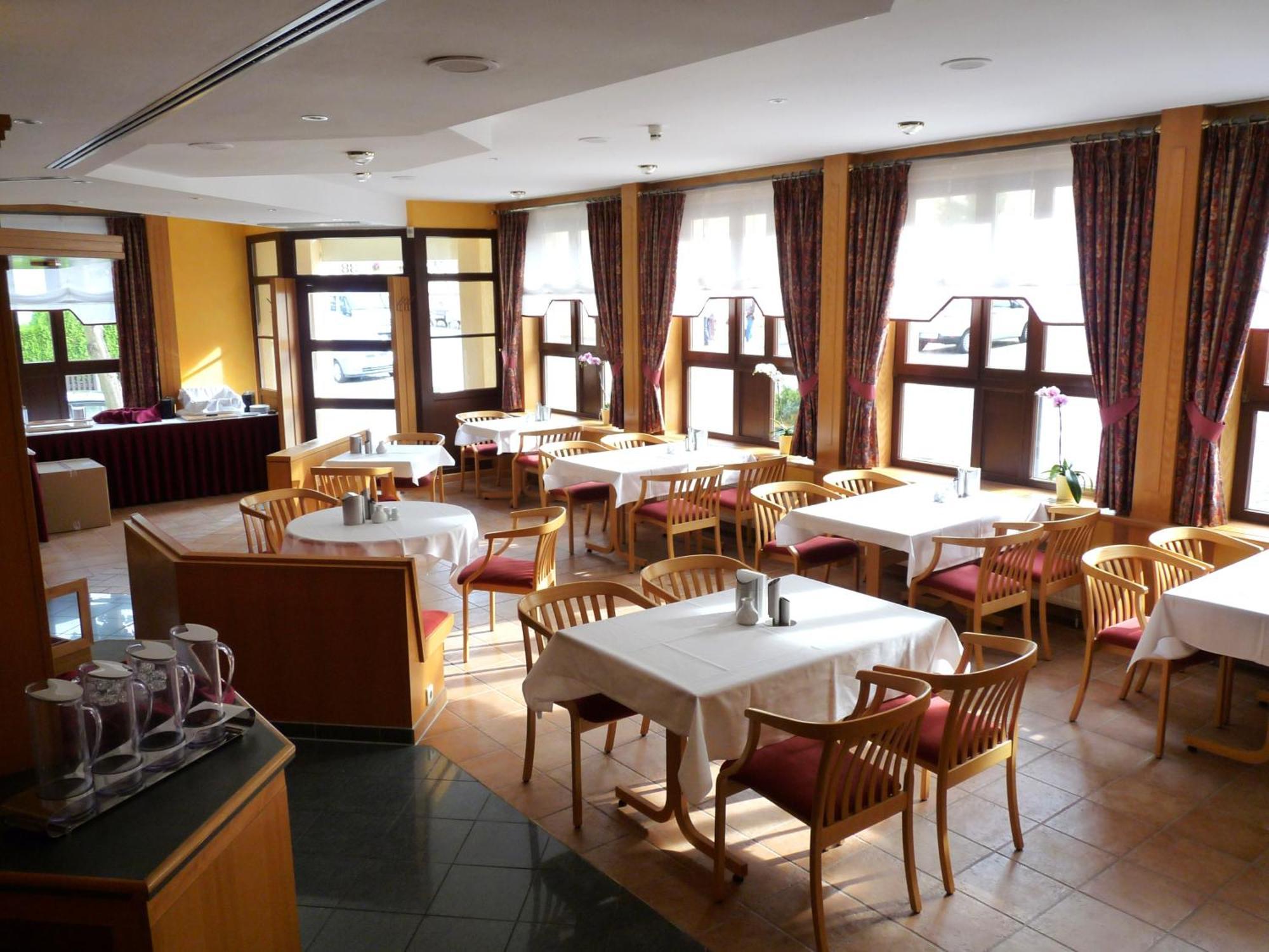 Hotel Garni "Zum Eichwerder" テンプリーン エクステリア 写真