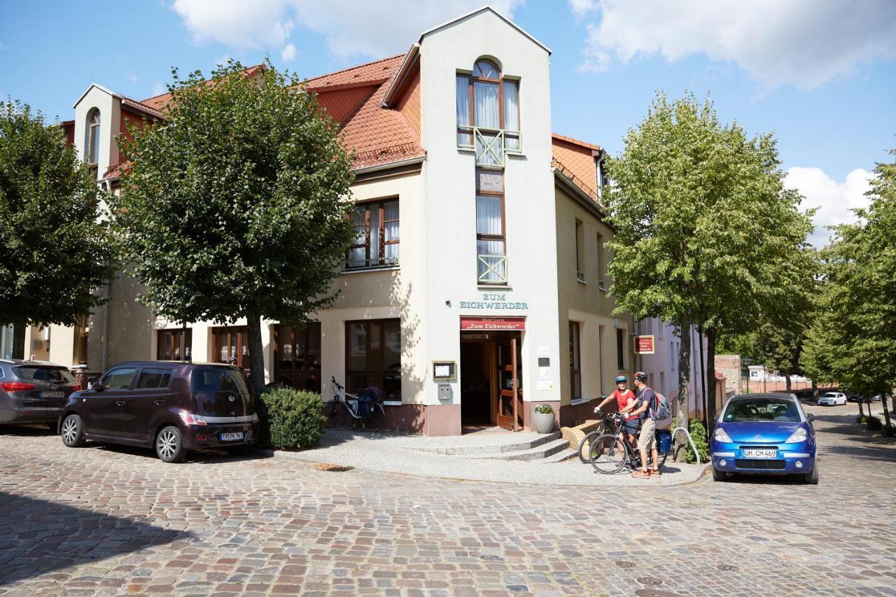Hotel Garni "Zum Eichwerder" テンプリーン エクステリア 写真