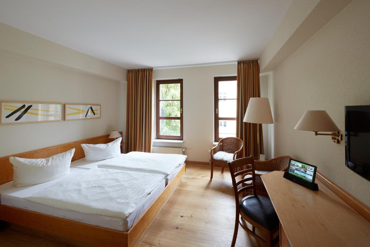 Hotel Garni "Zum Eichwerder" テンプリーン エクステリア 写真